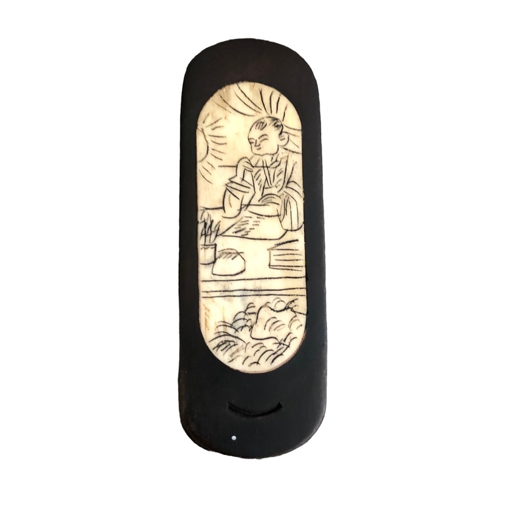 Chinese Scrimshaw‎ Bone Box